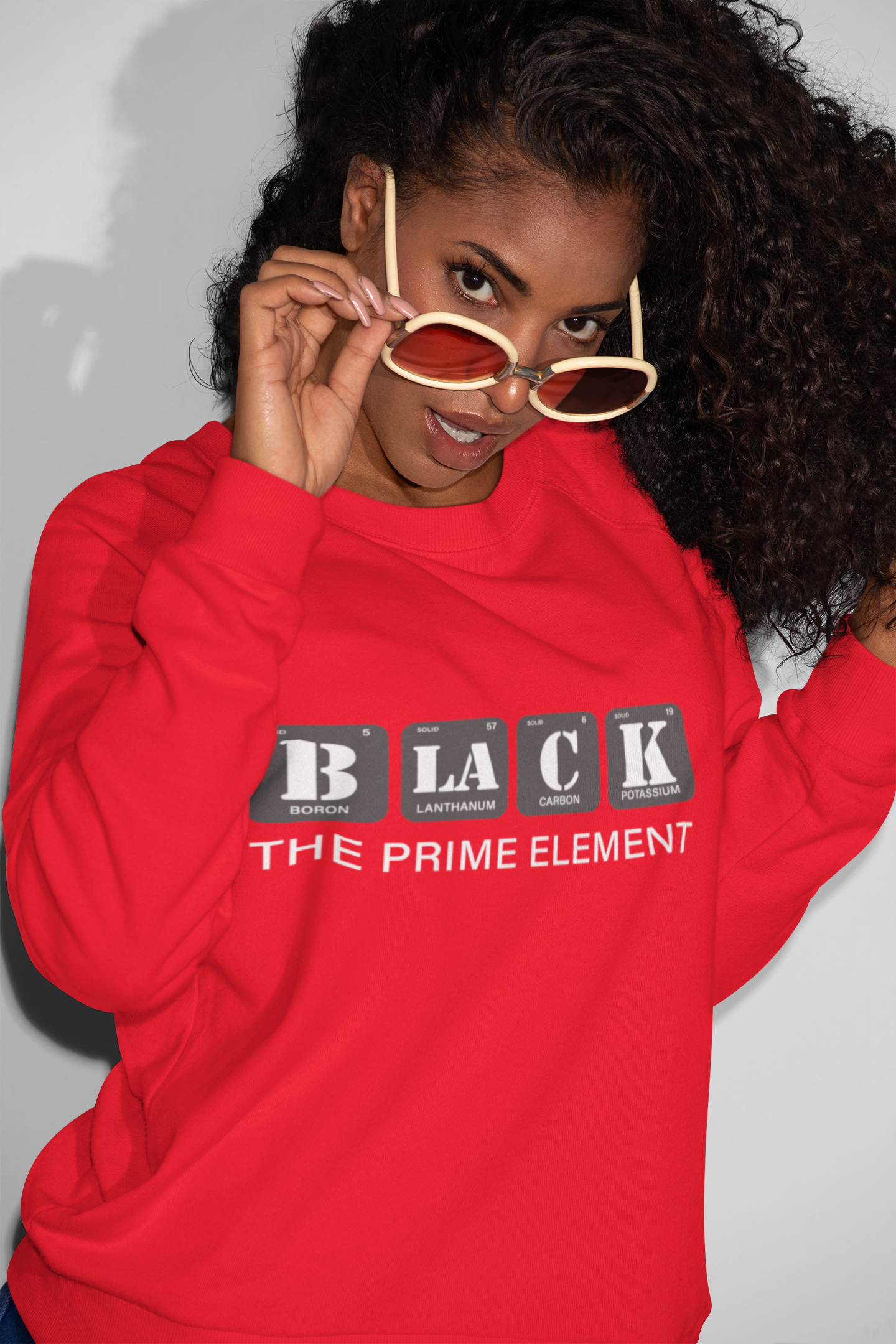 Black The Prime element Sweater